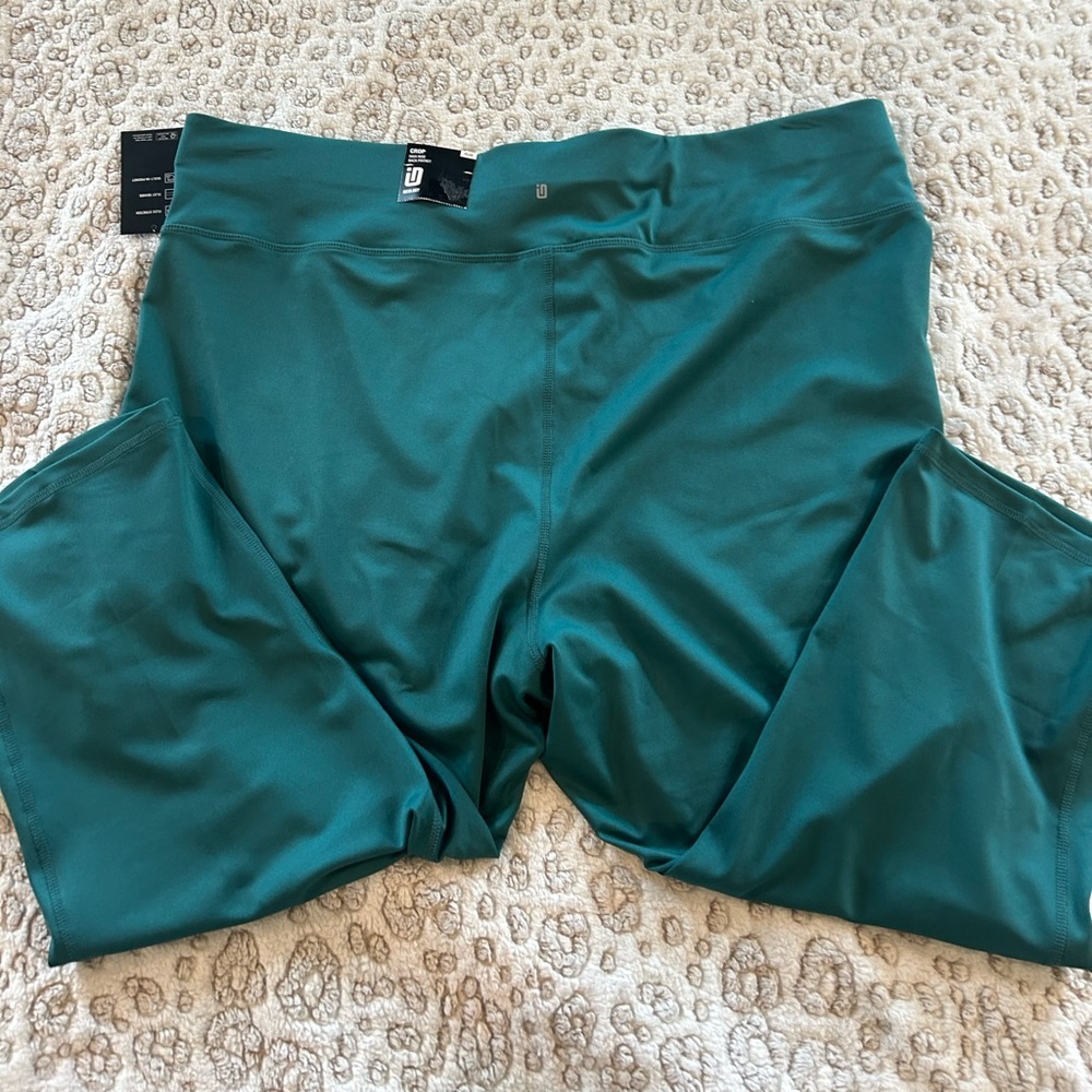 NWT Ideology Women’s Plus Size 3x Capri Leggings - Picture 7 of 8